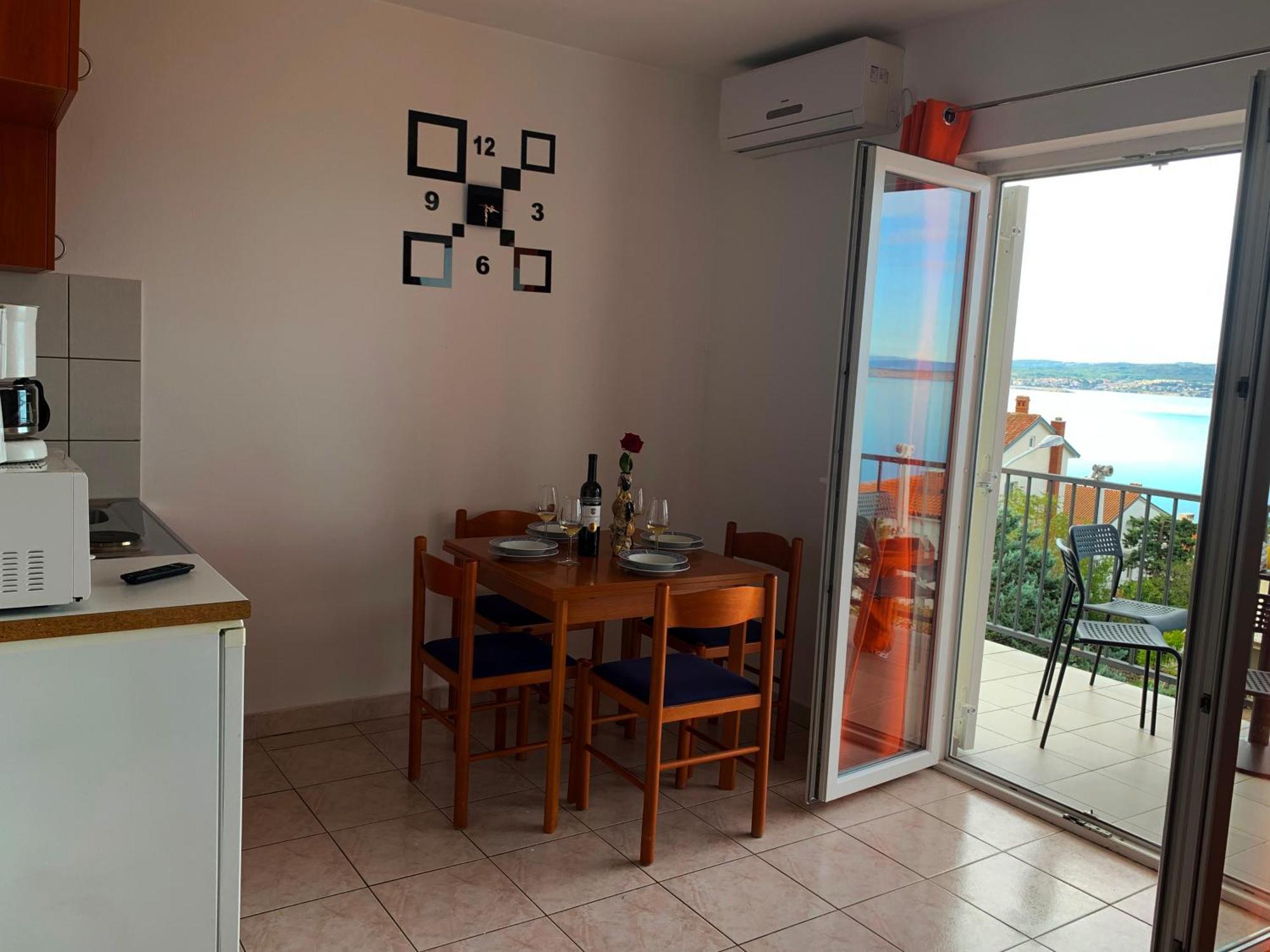 Apartments Julija Crikvenica Bilik gambar