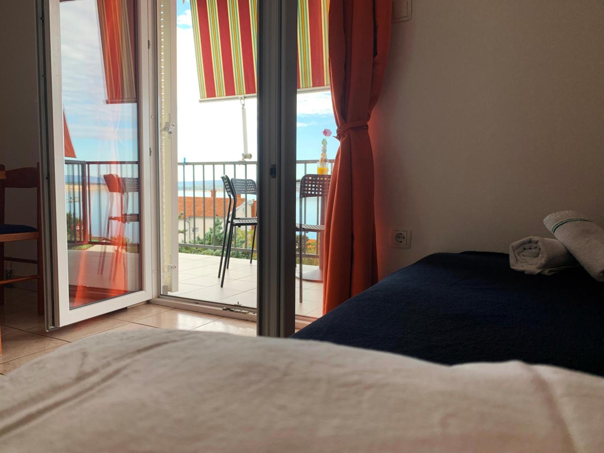 Apartments Julija Crikvenica Bilik gambar